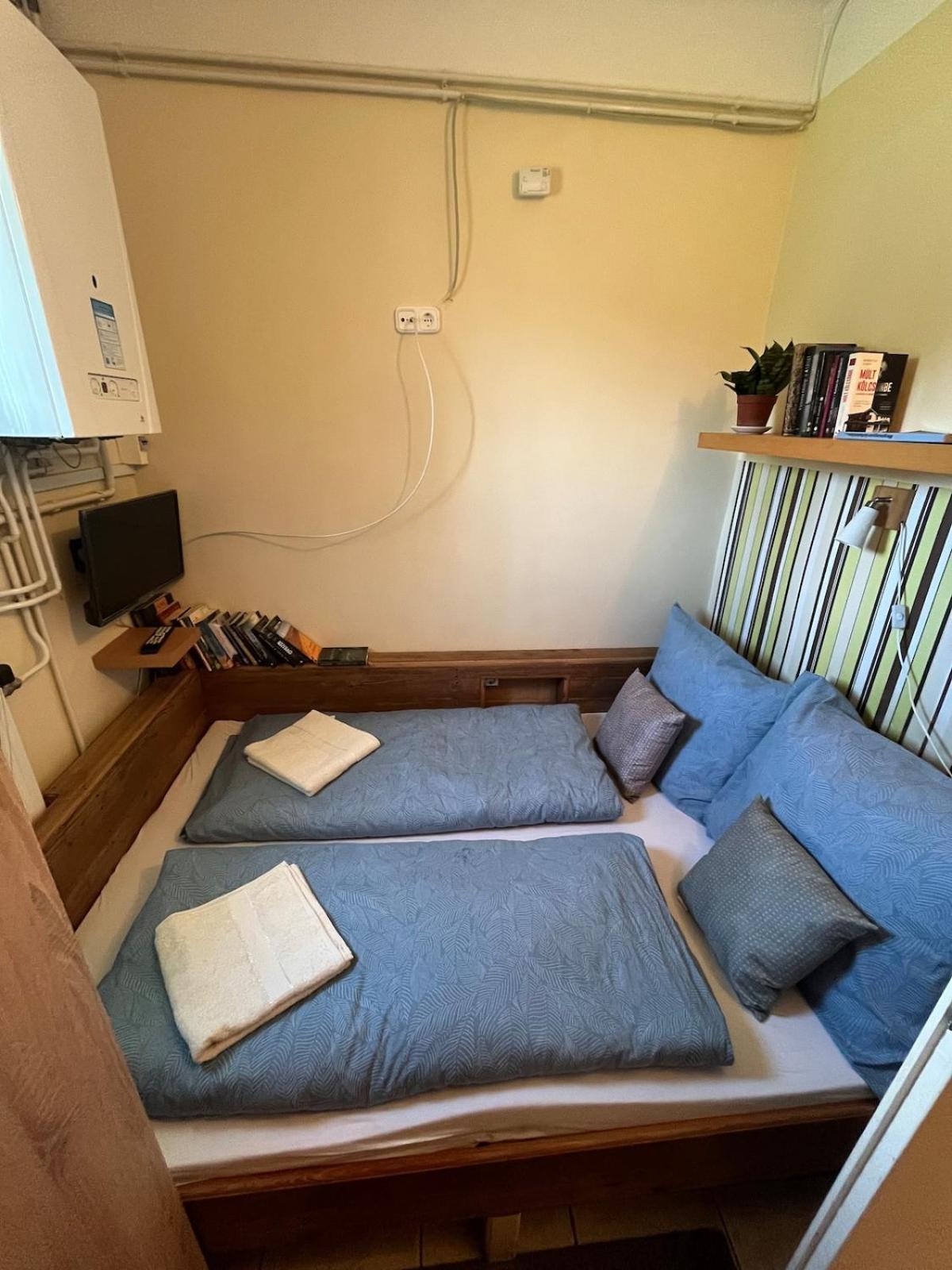 Apartamento Tejfeles Vendeghaz Porva Exterior foto