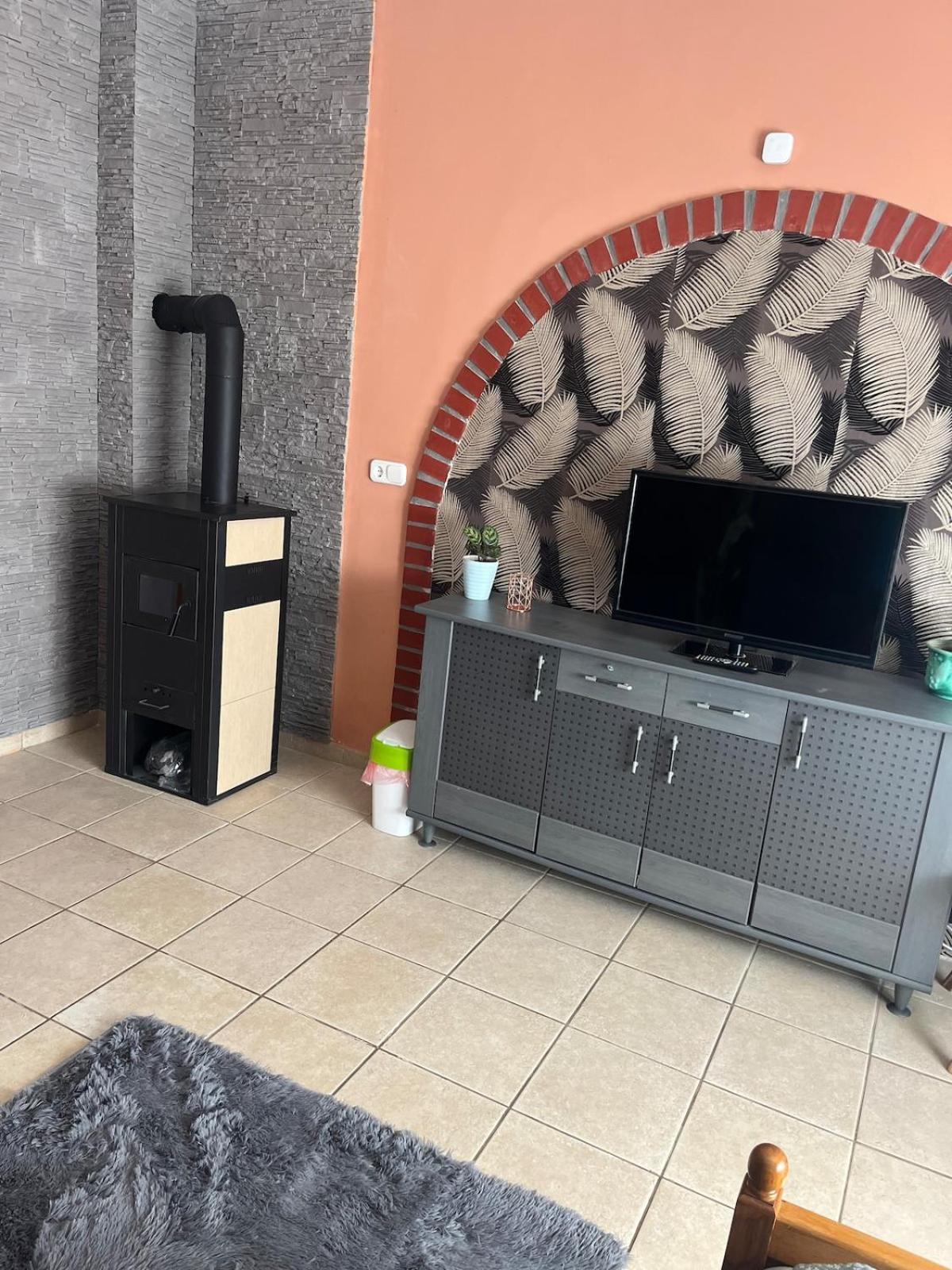 Apartamento Tejfeles Vendeghaz Porva Exterior foto